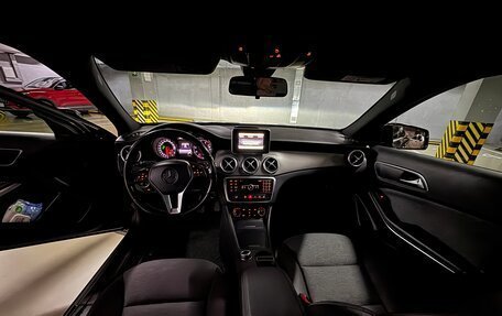 Mercedes-Benz GLA, 2014 год, 1 350 000 рублей, 10 фотография