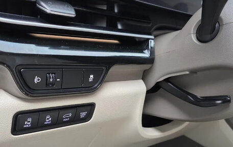 KIA Carnival, 2026 год, 5 500 000 рублей, 13 фотография
