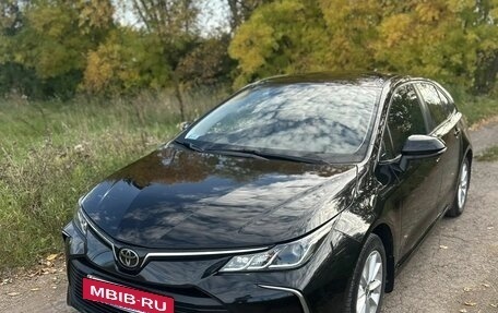 Toyota Corolla, 2020 год, 1 800 000 рублей, 3 фотография