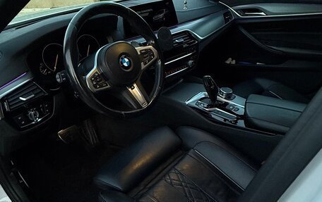 BMW 5 серия, 2018 год, 3 400 000 рублей, 7 фотография