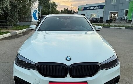BMW 5 серия, 2018 год, 3 400 000 рублей, 3 фотография