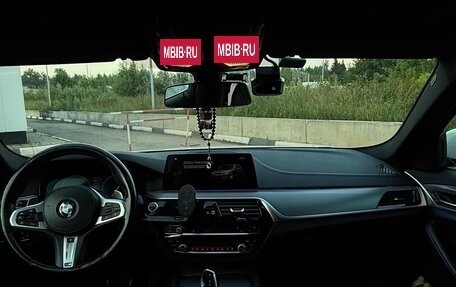 BMW 5 серия, 2018 год, 3 400 000 рублей, 8 фотография