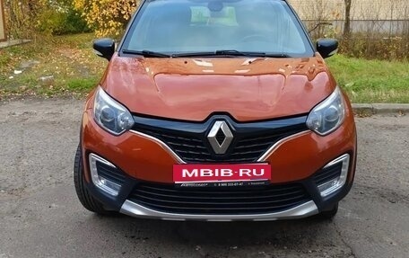 Renault Kaptur I рестайлинг, 2018 год, 1 100 000 рублей, 1 фотография