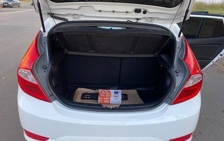Hyundai Solaris II рестайлинг, 2014 год, 820 000 рублей, 9 фотография