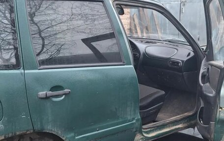 Chevrolet Niva I рестайлинг, 2008 год, 180 000 рублей, 3 фотография