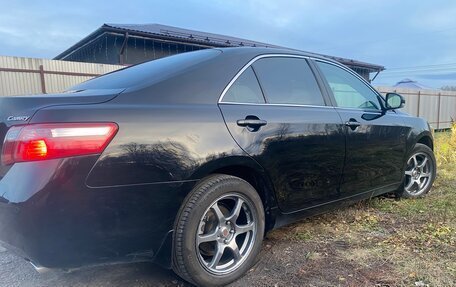 Toyota Camry, 2010 год, 1 300 000 рублей, 5 фотография