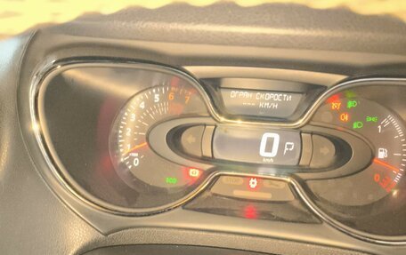 Renault Kaptur I рестайлинг, 2018 год, 1 700 000 рублей, 11 фотография