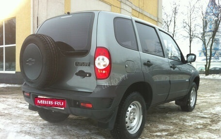 Chevrolet Niva I рестайлинг, 2013 год, 435 000 рублей, 3 фотография