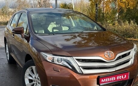 Toyota Venza I, 2013 год, 2 370 000 рублей, 1 фотография