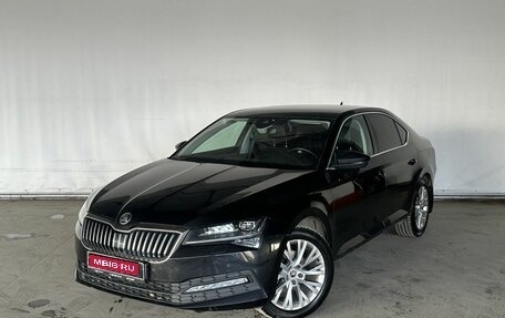 Skoda Superb III рестайлинг, 2021 год, 2 100 000 рублей, 1 фотография