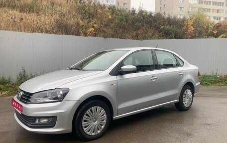 Volkswagen Polo VI (EU Market), 2018 год, 955 000 рублей, 1 фотография