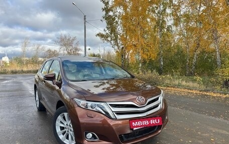 Toyota Venza I, 2013 год, 2 370 000 рублей, 3 фотография