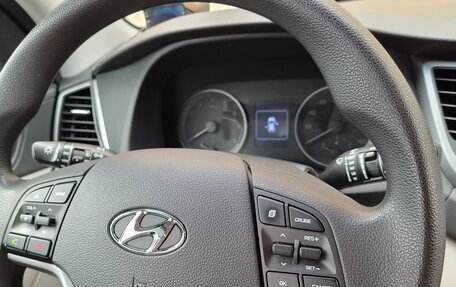 Hyundai Tucson III, 2017 год, 2 300 000 рублей, 13 фотография