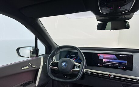 BMW iX, 2023 год, 8 990 000 рублей, 12 фотография