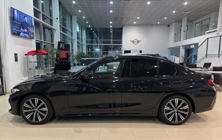 BMW 3 серия, 2025 год, 6 000 000 рублей, 10 фотография