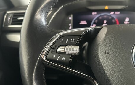 Skoda Superb III рестайлинг, 2021 год, 2 100 000 рублей, 13 фотография