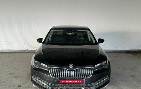 Skoda Superb III рестайлинг, 2021 год, 2 100 000 рублей, 2 фотография