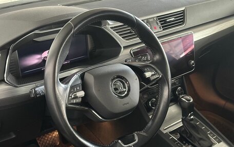 Skoda Superb III рестайлинг, 2021 год, 2 100 000 рублей, 12 фотография