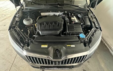 Skoda Superb III рестайлинг, 2021 год, 2 100 000 рублей, 20 фотография