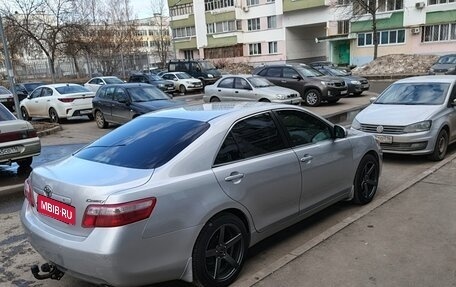Toyota Camry, 2009 год, 1 050 000 рублей, 2 фотография