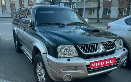 Mitsubishi L200 III рестайлинг, 2006 год, 1 290 000 рублей, 2 фотография