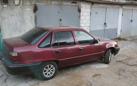 Daewoo Nexia I рестайлинг, 2001 год, 120 000 рублей, 6 фотография