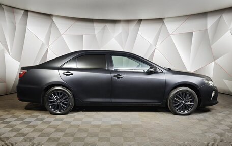 Toyota Camry, 2016 год, 1 695 000 рублей, 6 фотография