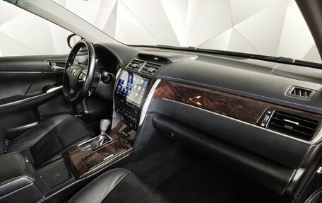 Toyota Camry, 2016 год, 1 695 000 рублей, 13 фотография