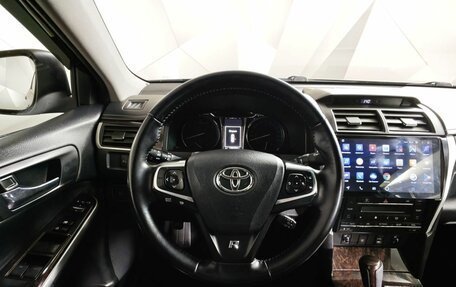 Toyota Camry, 2016 год, 1 695 000 рублей, 20 фотография