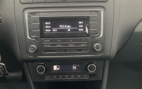 Volkswagen Polo VI (EU Market), 2018 год, 955 000 рублей, 21 фотография