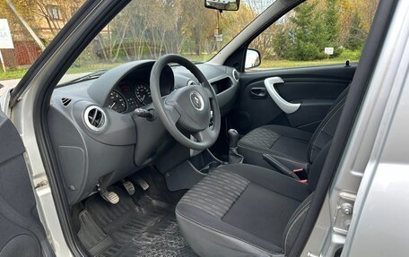 Renault Logan I, 2013 год, 595 000 рублей, 24 фотография