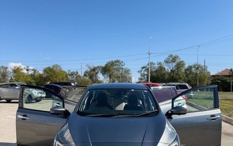 Nissan Leaf II, 2017 год, 2 000 000 рублей, 1 фотография