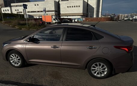 Hyundai Solaris II рестайлинг, 2019 год, 1 650 000 рублей, 2 фотография