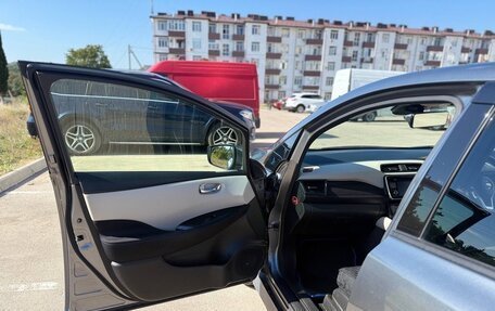 Nissan Leaf II, 2017 год, 2 000 000 рублей, 5 фотография