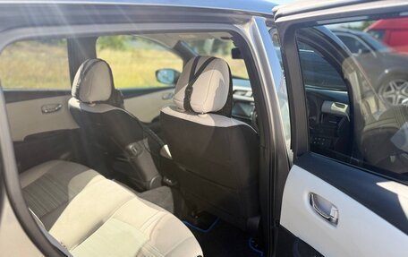 Nissan Leaf II, 2017 год, 2 000 000 рублей, 11 фотография
