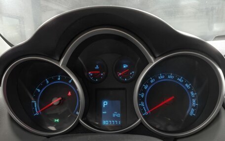 Chevrolet Cruze II, 2014 год, 609 000 рублей, 19 фотография