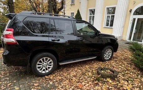 Toyota Land Cruiser Prado 150 рестайлинг, 2014 год, 3 350 000 рублей, 3 фотография