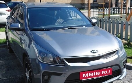 KIA Rio IV, 2018 год, 1 300 000 рублей, 5 фотография