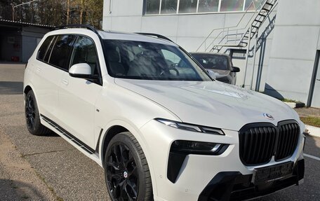 BMW X7, 2023 год, 11 790 000 рублей, 2 фотография