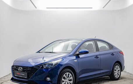 Hyundai Solaris II рестайлинг, 2021 год, 1 695 000 рублей, 1 фотография