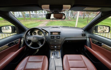 Mercedes-Benz C-Класс, 2008 год, 1 300 000 рублей, 21 фотография
