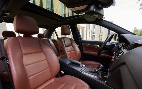 Mercedes-Benz C-Класс, 2008 год, 1 300 000 рублей, 25 фотография