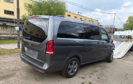 Mercedes-Benz V-Класс, 2022 год, 2 280 000 рублей, 1 фотография