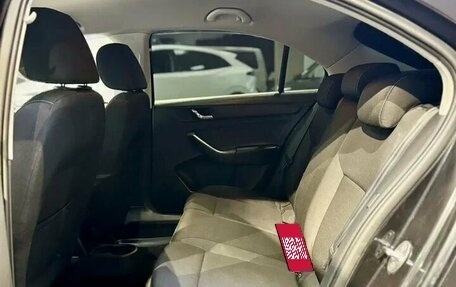 Skoda Rapid I, 2014 год, 895 000 рублей, 16 фотография