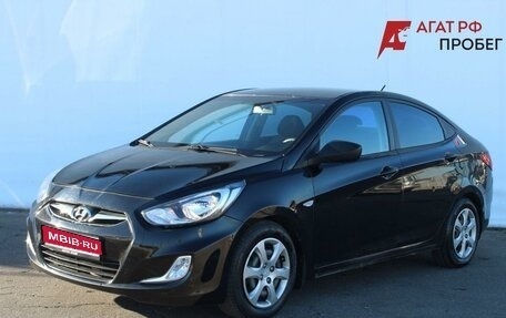 Hyundai Solaris II рестайлинг, 2011 год, 700 000 рублей, 1 фотография
