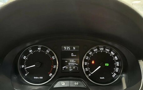 Skoda Rapid I, 2014 год, 895 000 рублей, 29 фотография