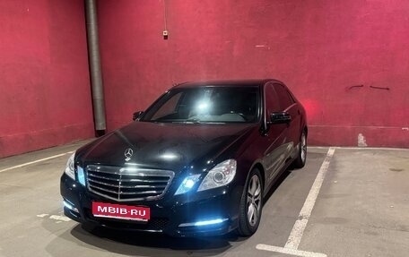 Mercedes-Benz E-Класс, 2012 год, 1 950 000 рублей, 1 фотография