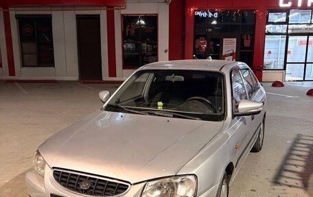 Hyundai Accent II, 2004 год, 250 000 рублей, 1 фотография