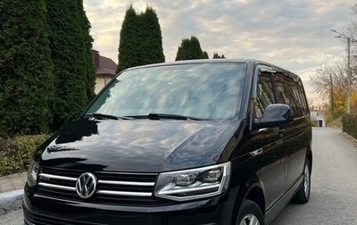 Volkswagen Caravelle T6 рестайлинг, 2016 год, 3 100 000 рублей, 1 фотография