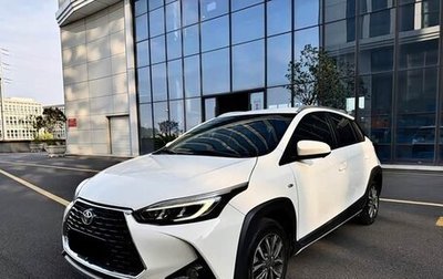 Toyota Yaris XP150 рестайлинг, 2021 год, 1 290 000 рублей, 1 фотография